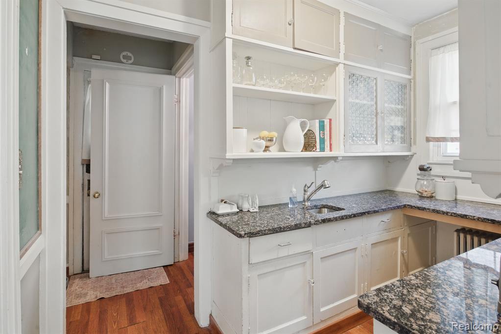 39 E ELM Avenue, Monroe, MI 48162 — Photo 21
