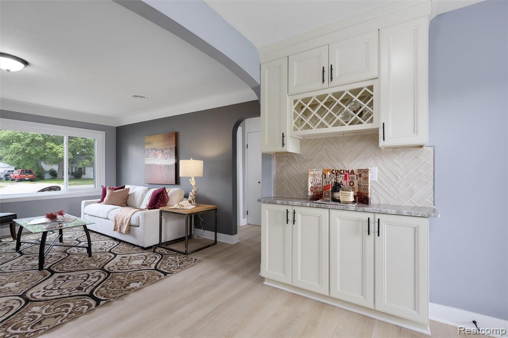 32443 Florence Street, Garden City, MI — Photo 4