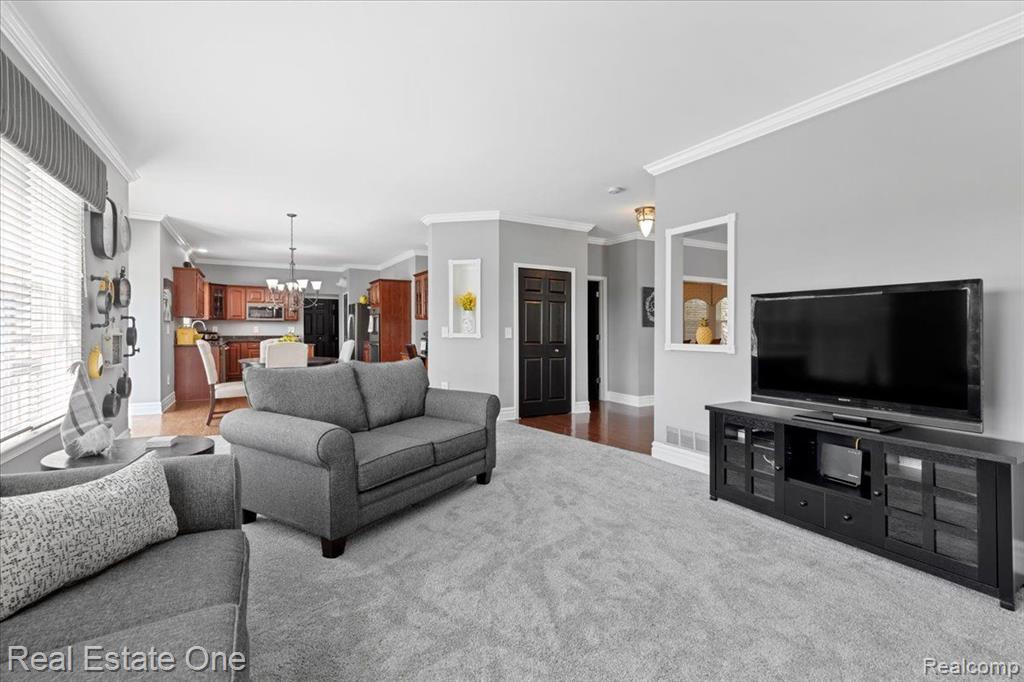 781 CHELSEA Court, Oxford, MI 48371 — Photo 11