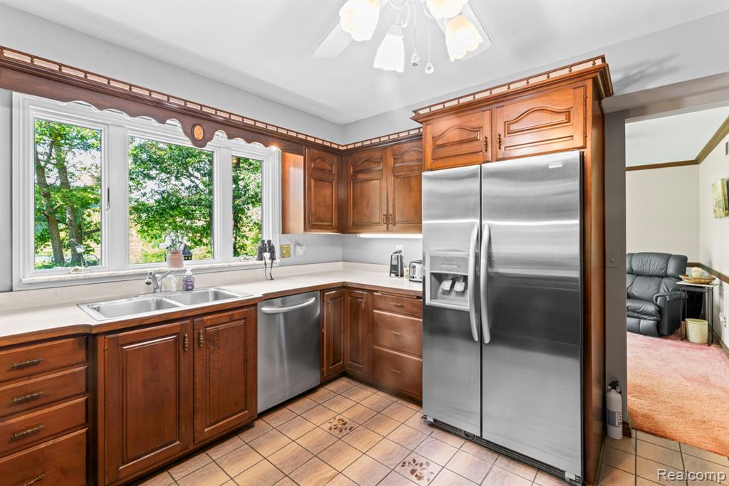 15000 Bishop Road, Byron, MI 48418 — Photo 32