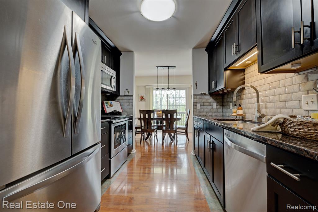 6501 CLUB E, 8, Grand Blanc, MI 48439 — Photo 19
