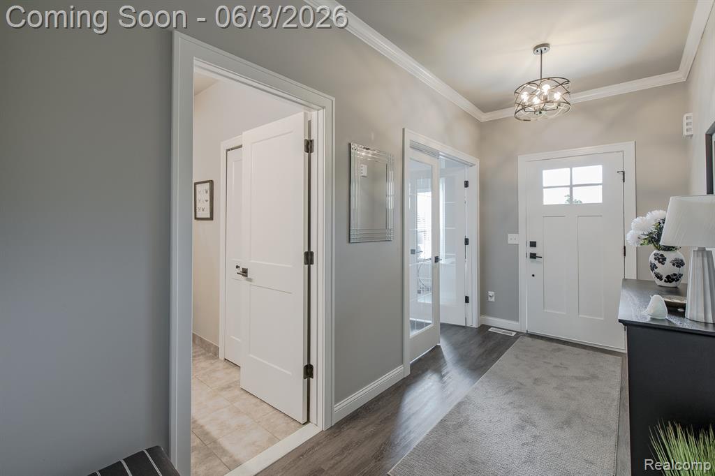 7466 Village Court, Davisburg, MI 48350 — Photo 3