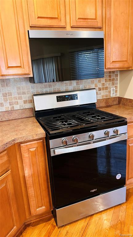 7655 JEWELL Ter, West Bloomfield, MI 48323 — Photo 11