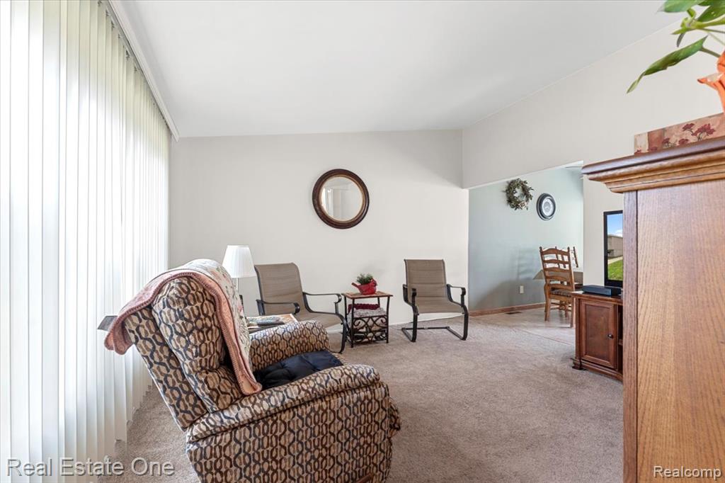 9454 Birch Street, Taylor, MI 48180 — Photo 8