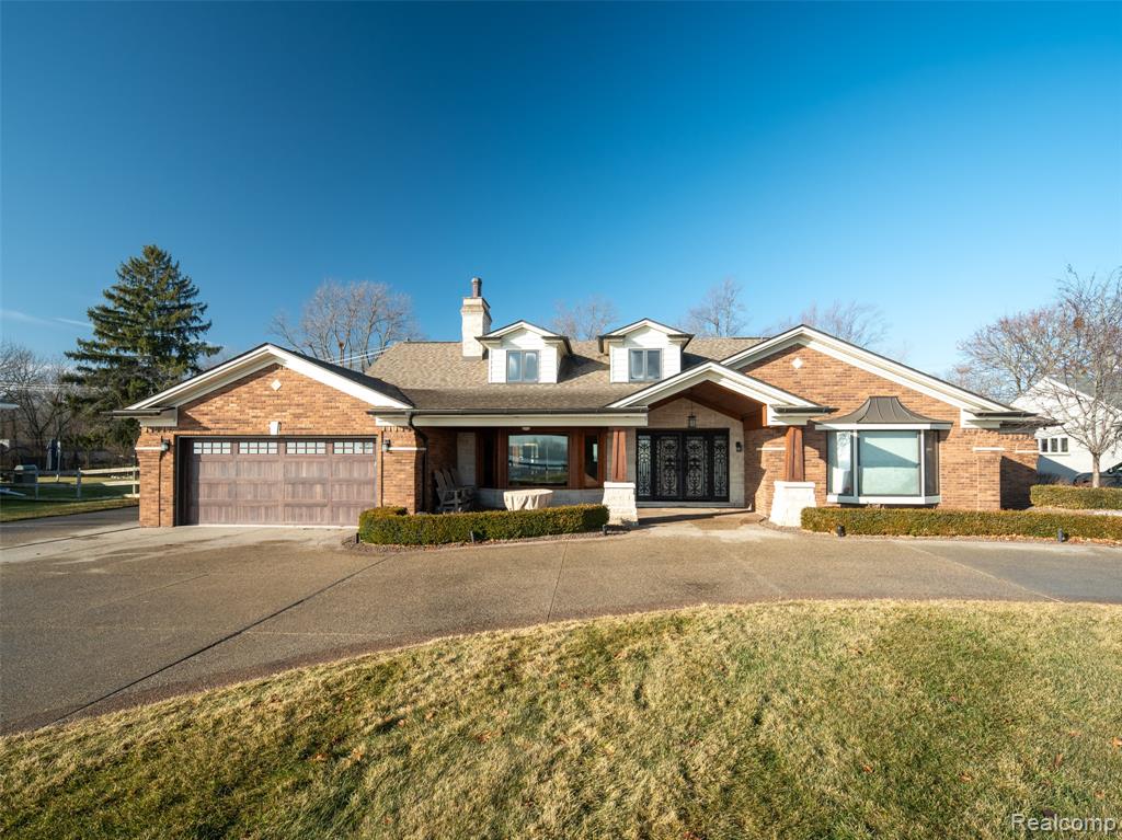 23750 E River Road, Grosse Ile, MI, 48138