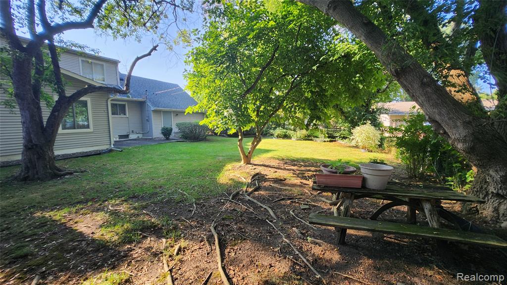 4107 Park Forest Drive, Flint, MI 48507 — Photo 25