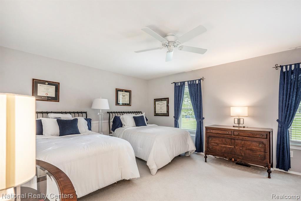 5049 Langlewood Drive, West Bloomfield, MI — Photo 29