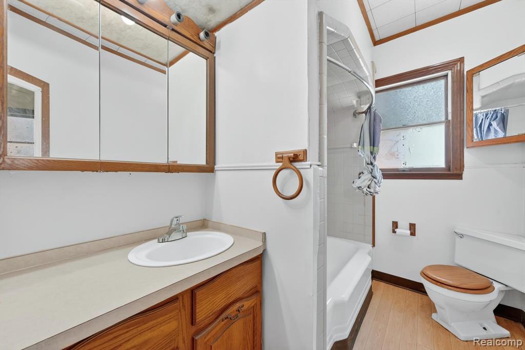 2978 Evaline Street, Hamtramck, MI 48212 — Photo 23