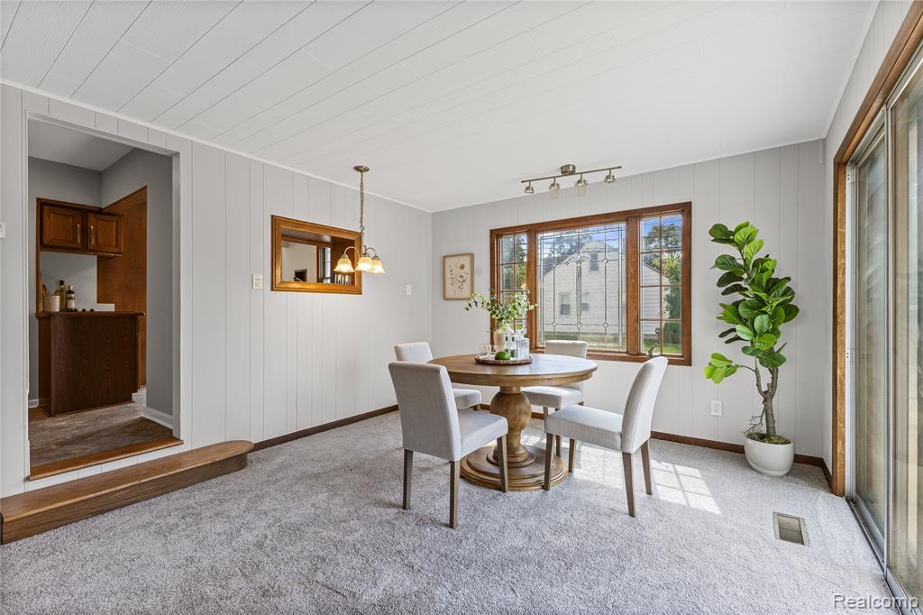 5803 Deering Street, Garden City, MI — Photo 14