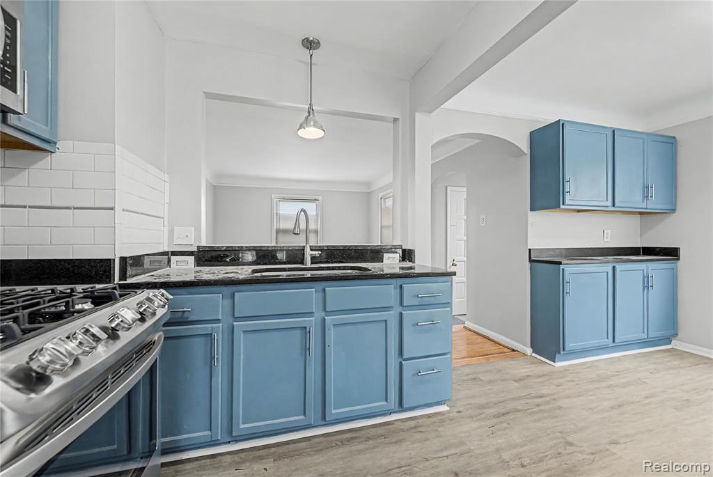 516 E Granet Avenue, Hazel Park, MI 48030 — Photo 21