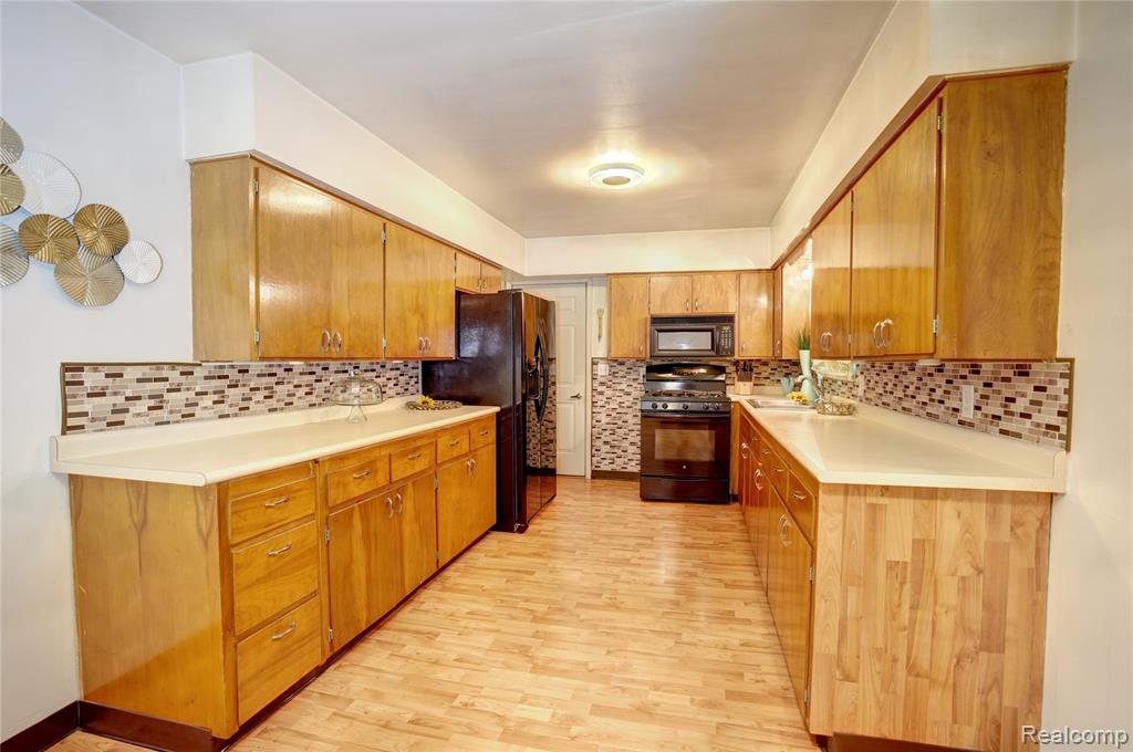 2971 Welland Drive, Saginaw, MI 48601 — Photo 23