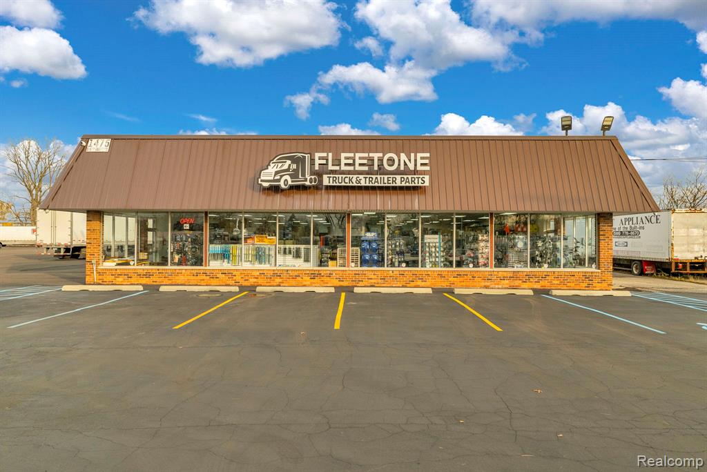 1475 S Newburgh Road, Westland, MI, 48186