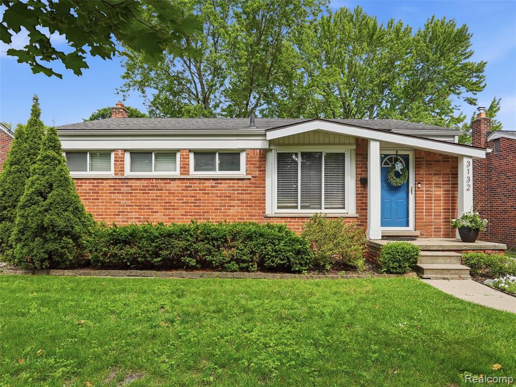 3132 MAPLEWOOD Avenue, Royal Oak, MI 48073