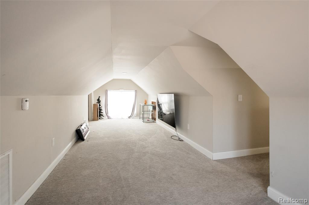 11164 E Outer Drive, Detroit, MI 48224 — Photo 19