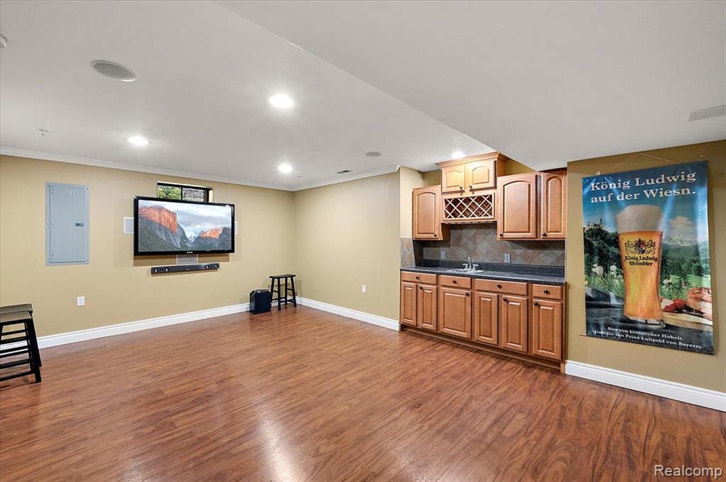 3875 Andover Avenue, Auburn Hills, MI 48326 — Photo 36