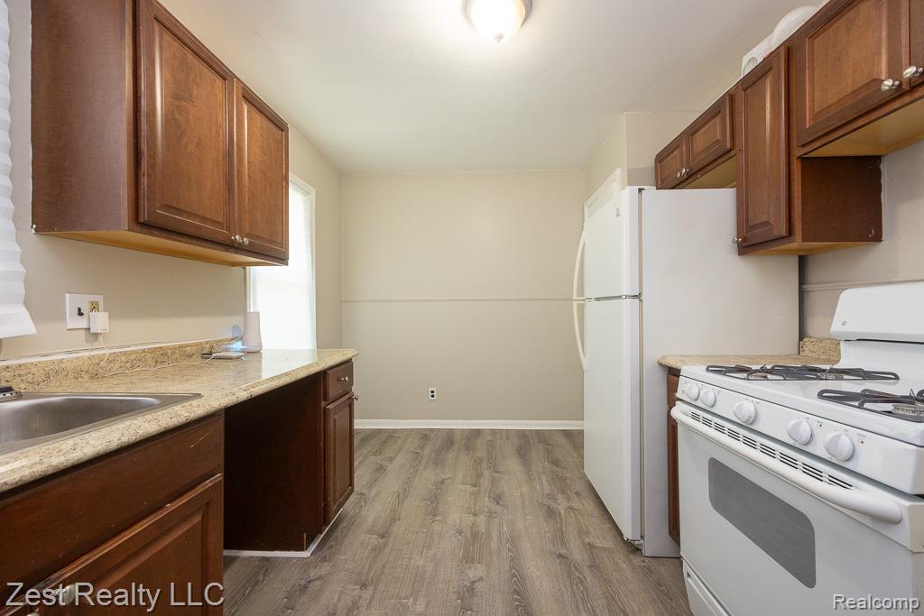 6219 Westwood Street, Detroit, MI 48228 — Photo 7