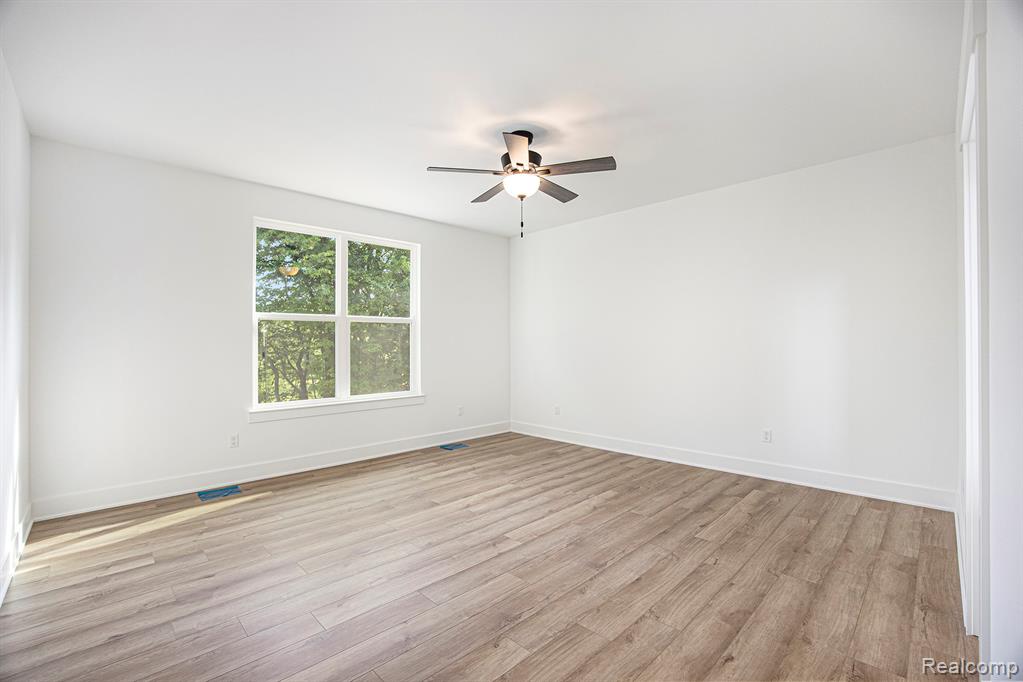 71715 Hidden River Drive, Armada, MI — Photo 20