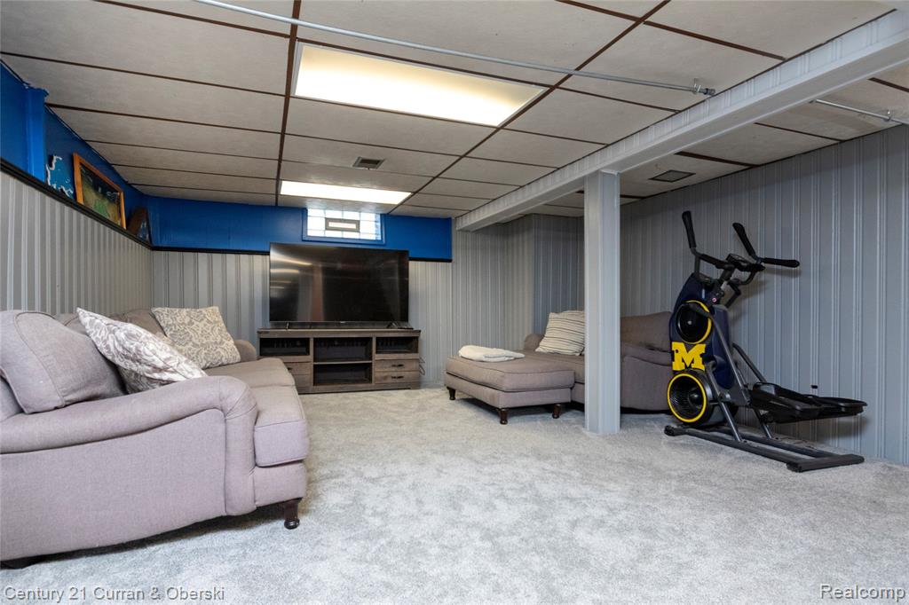 9625 Ruth Avenue, Allen Park, MI 48101 — Photo 34