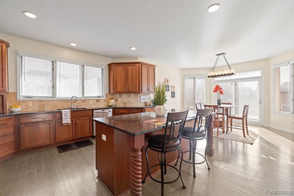 57474 STONEBRIAR Drive, Washington, MI — Photo 14