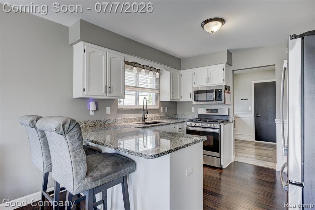 49877 Maurice Drive, Chesterfield, MI 48047 — Photo 24