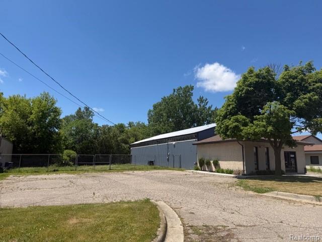 3328 Associates Drive, Burton, MI 48529 — Photo 6