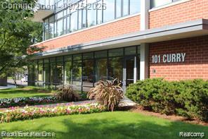 101 CURRY Avenue, 536, Royal Oak, MI 48067