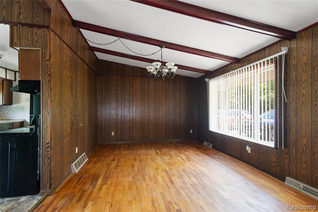 3499 E Carpenter Road, Flint, MI 48506 — Photo 7