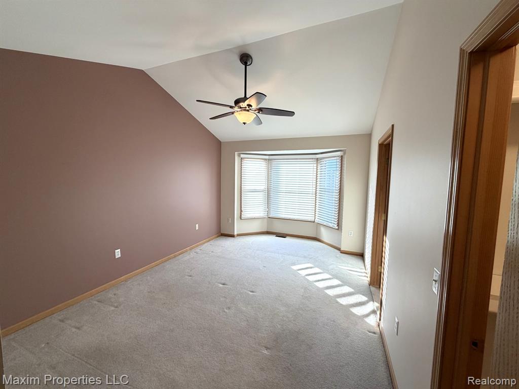 4460 Spruce Court, 135, Warren, MI 48092 — Photo 16