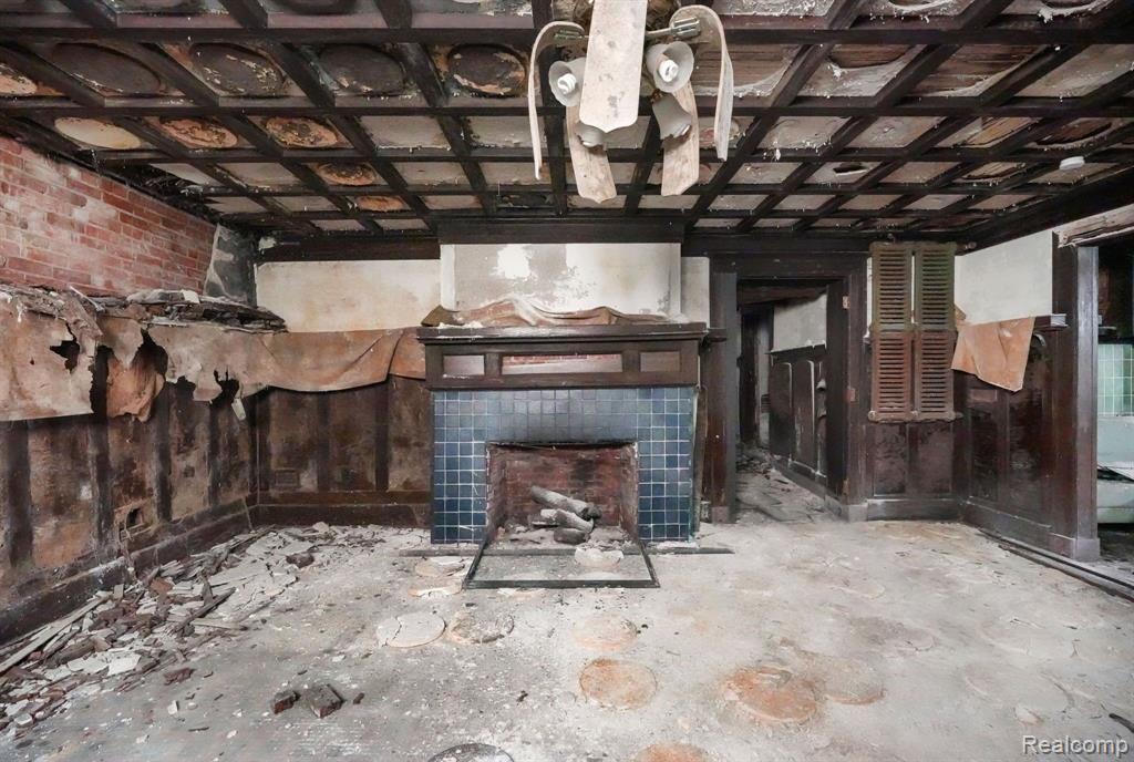 649 VAN DYKE Street, Detroit, MI 48214 — Photo 55
