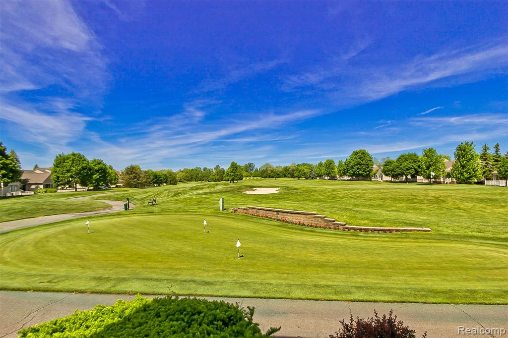 741 Briar Hill Lane, 111, Bloomfield Hills, MI 48304 — Photo 47