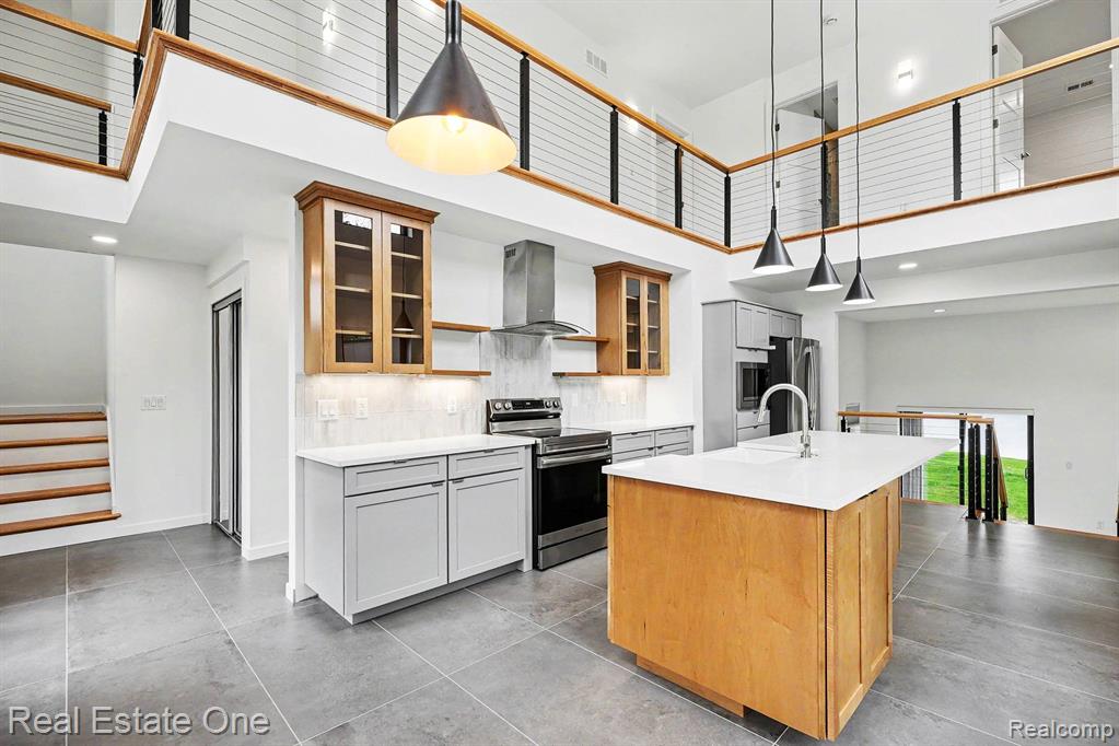 6480 John R Road, Troy, MI 48085 — Photo 14