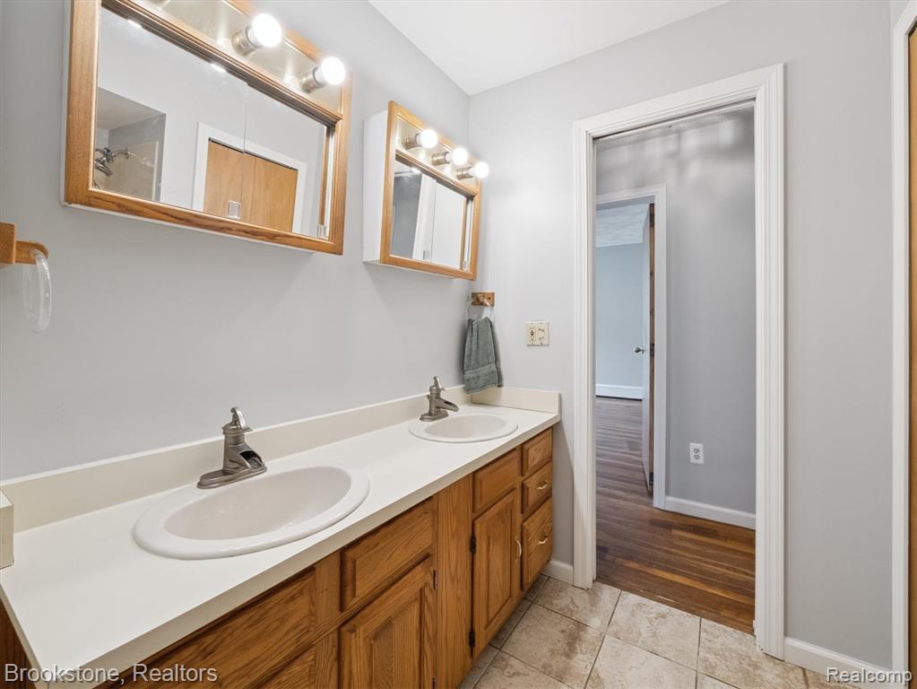 771 Gertrude Road, Waterford, MI 48328 — Photo 29