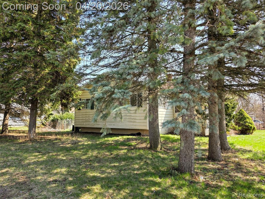 4117 Brunswick Avenue, Flint, MI 48507 — Photo 4