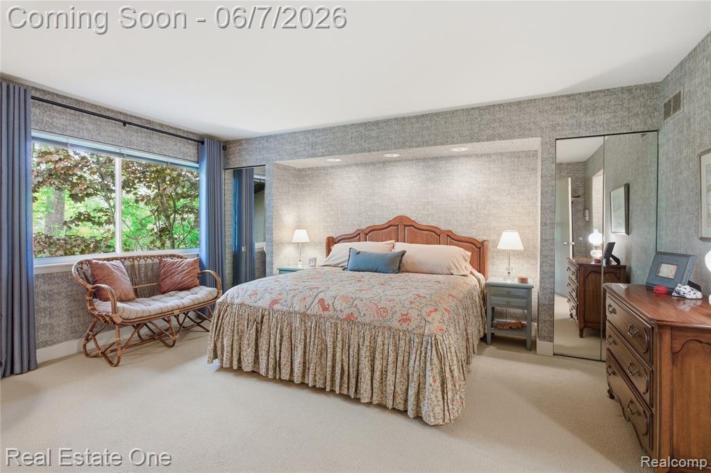 5321 Forest Way, Bloomfield Hills, MI 48302 — Photo 25