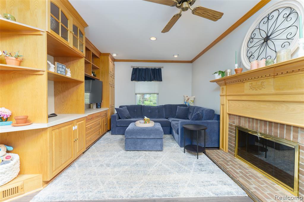 4231 Stanley Court, Waterford, MI 48329 — Photo 14