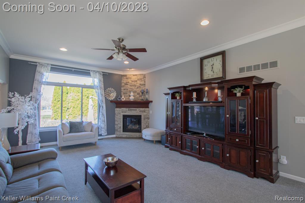 45907 Lookout Drive, Macomb, MI 48044 — Photo 10