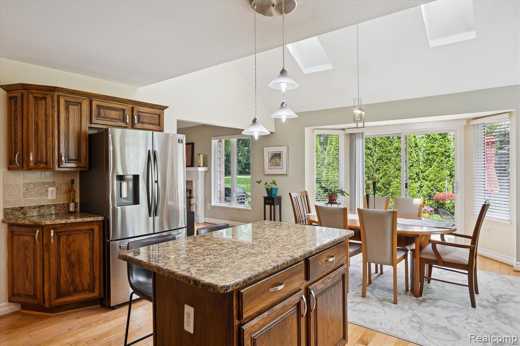 5061 Whitby Drive, Sterling Heights, MI 48314 — Photo 13
