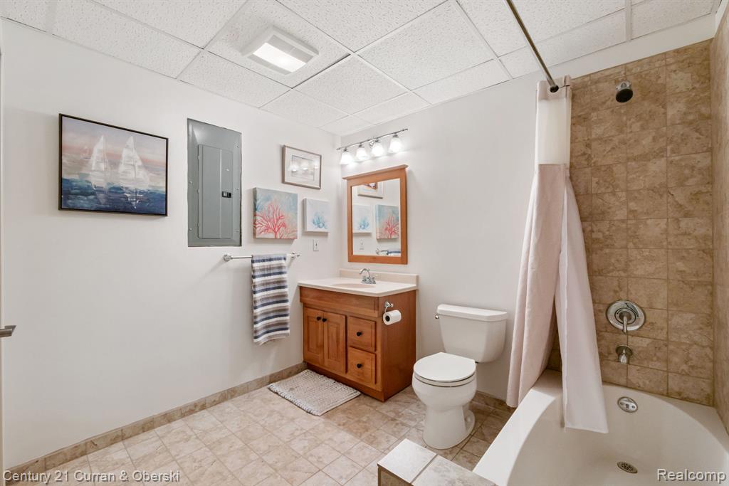 609 Telya Ridge, Milford, MI 48381 — Photo 45