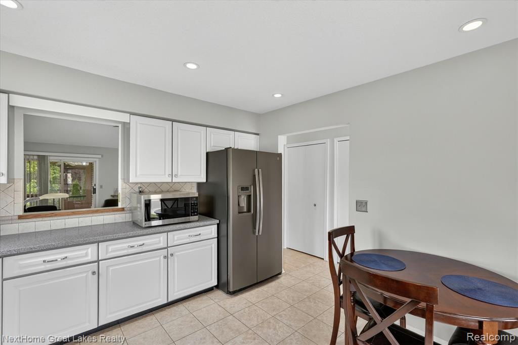 7475 Country Meadow Drive, Swartz Creek, MI 48473 — Photo 9