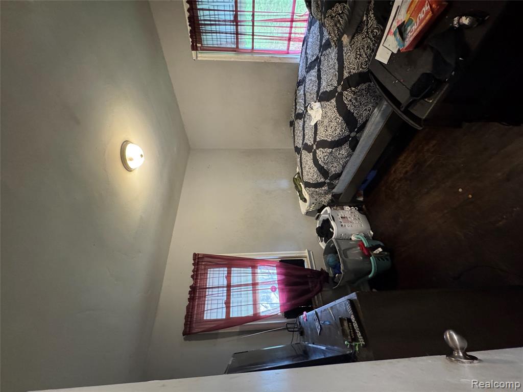 8247 Heyden Street, Detroit, MI 48228 — Photo 14