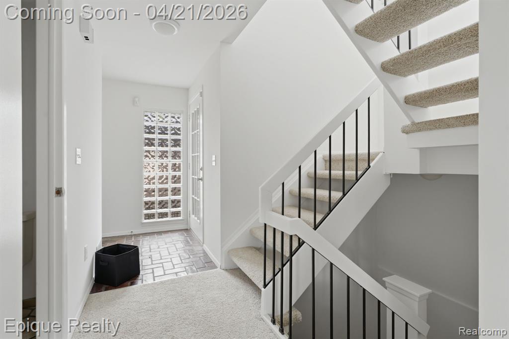 5205 Potomac Run N, West Bloomfield, MI — Photo 4