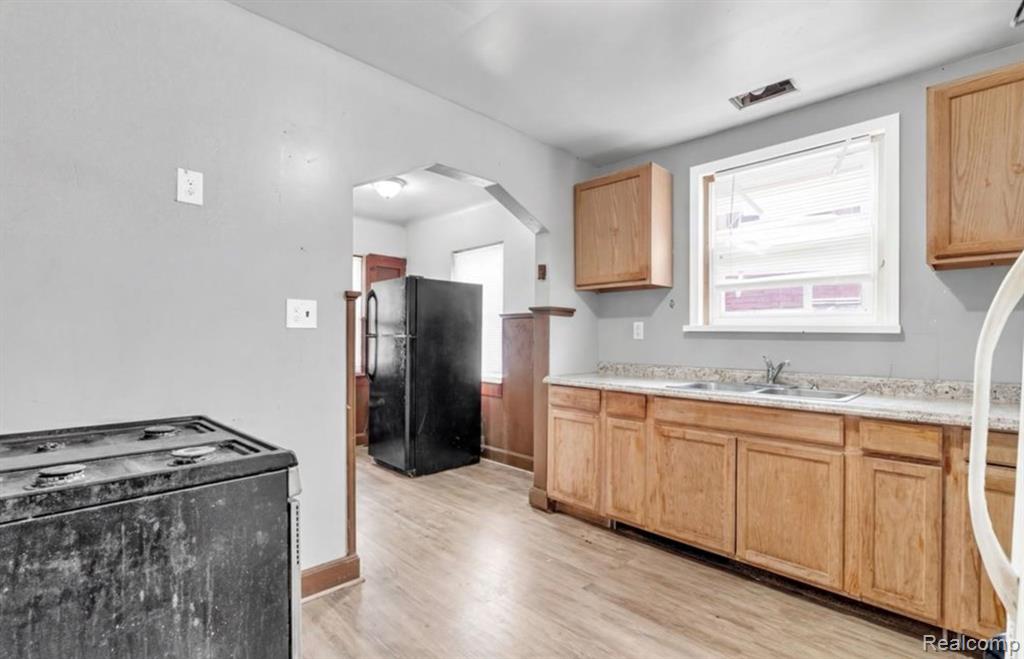 11437 Kenmoor Street - Photo 5