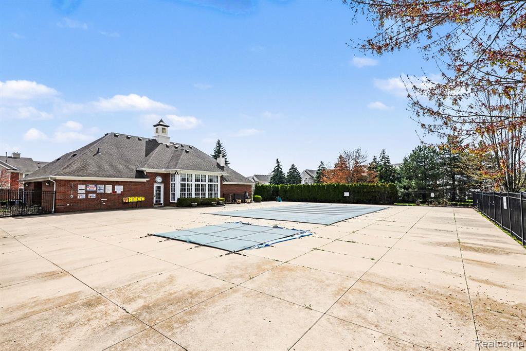 16413 Dominion Drive, Macomb, MI 48044 — Photo 26