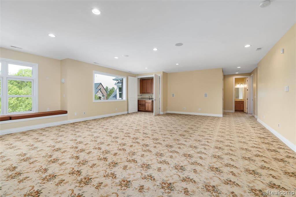 7432 Foxburg Court, Clarkston, MI 48348 — Photo 78