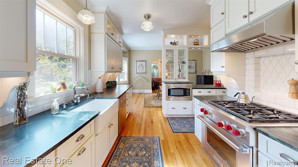 410 W 4th Street, Rochester, MI 48307 — Photo 21