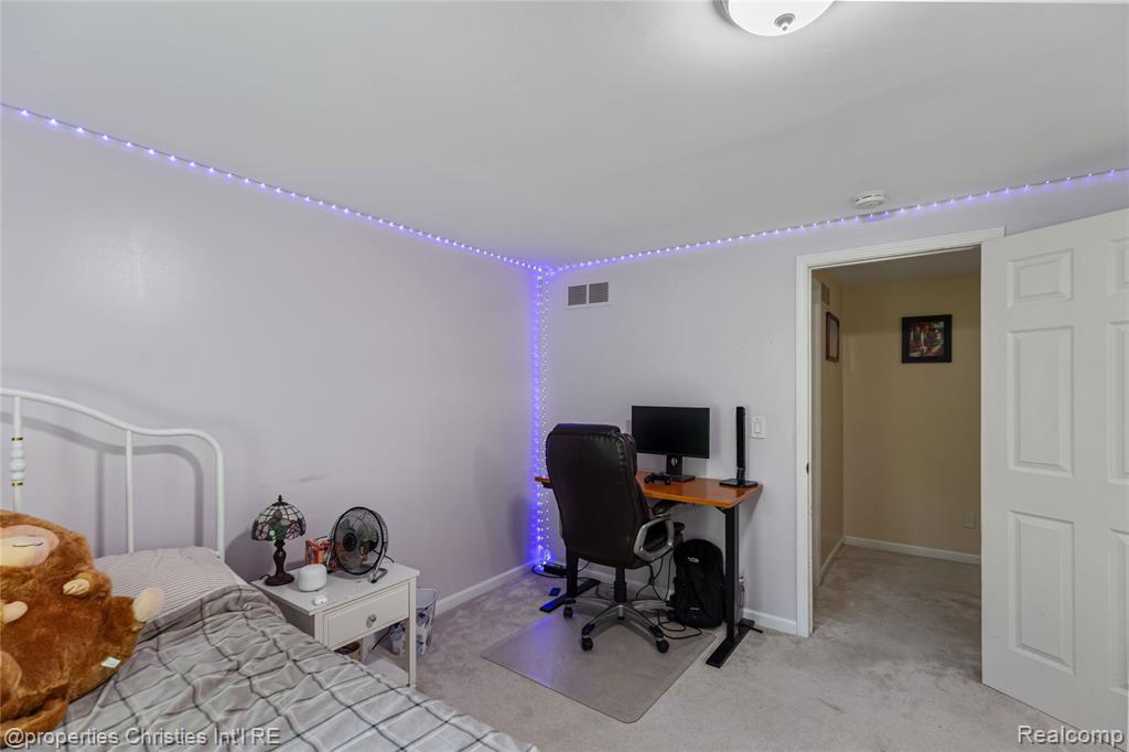 41101 Croydon Court, Northville, MI 48168 — Photo 20