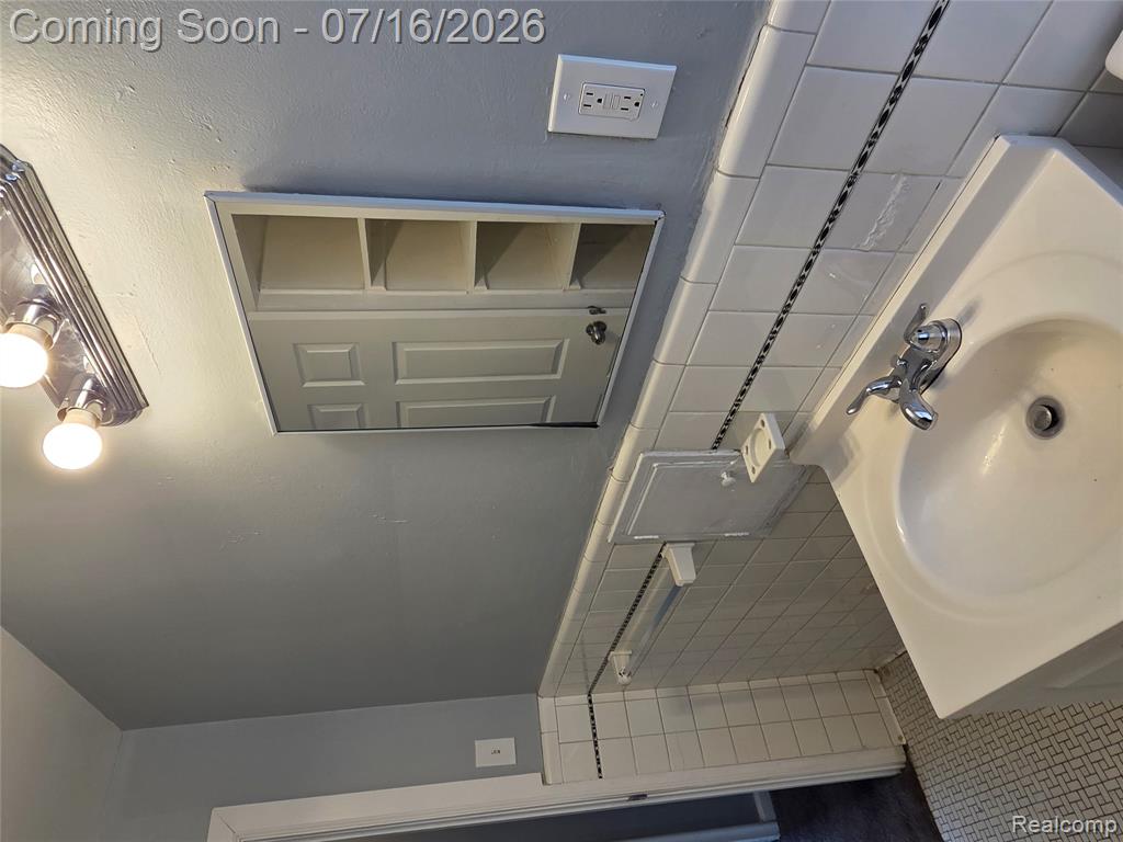 5927 Balfour Road, Detroit, MI 48224 — Photo 17
