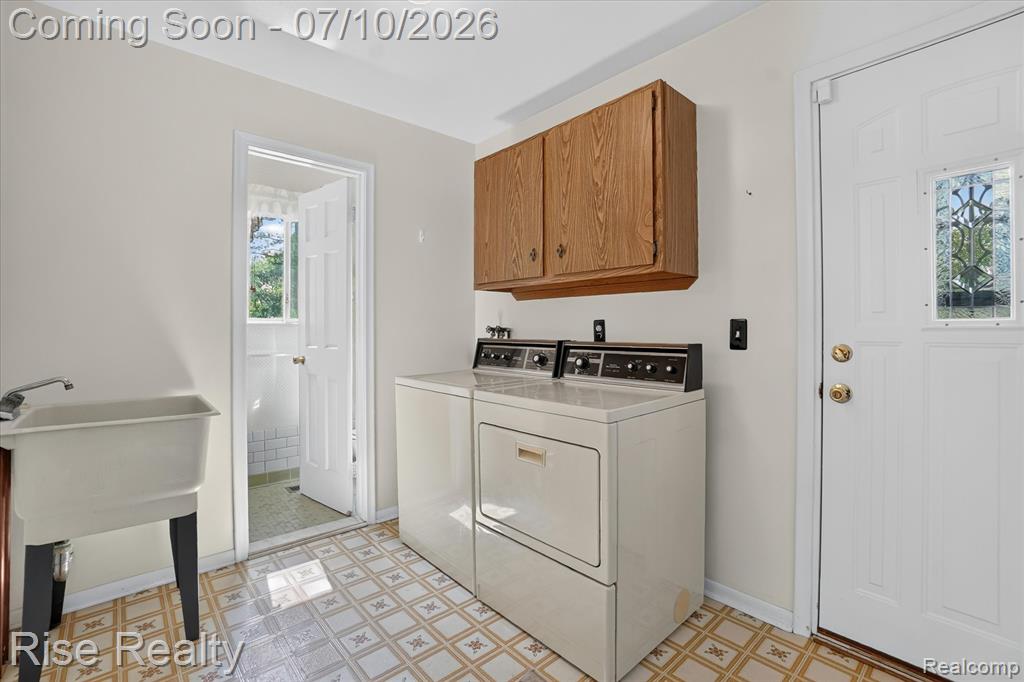 10376 Ataberry Drive, Clio, MI 48420 — Photo 14