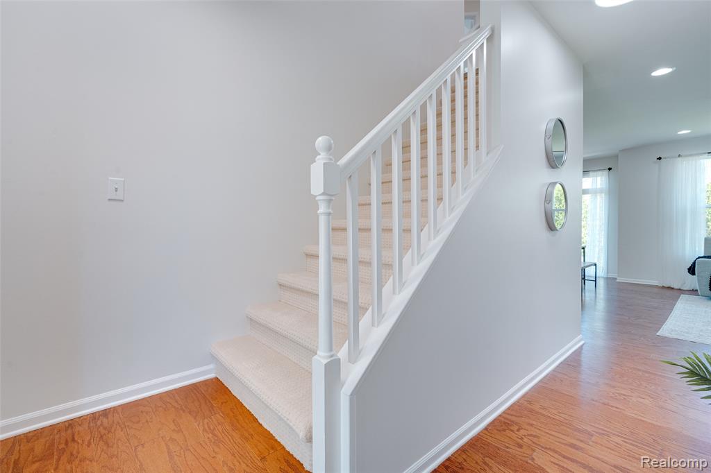 28386 Cottage Lane, New Hudson, MI 48165 — Photo 5