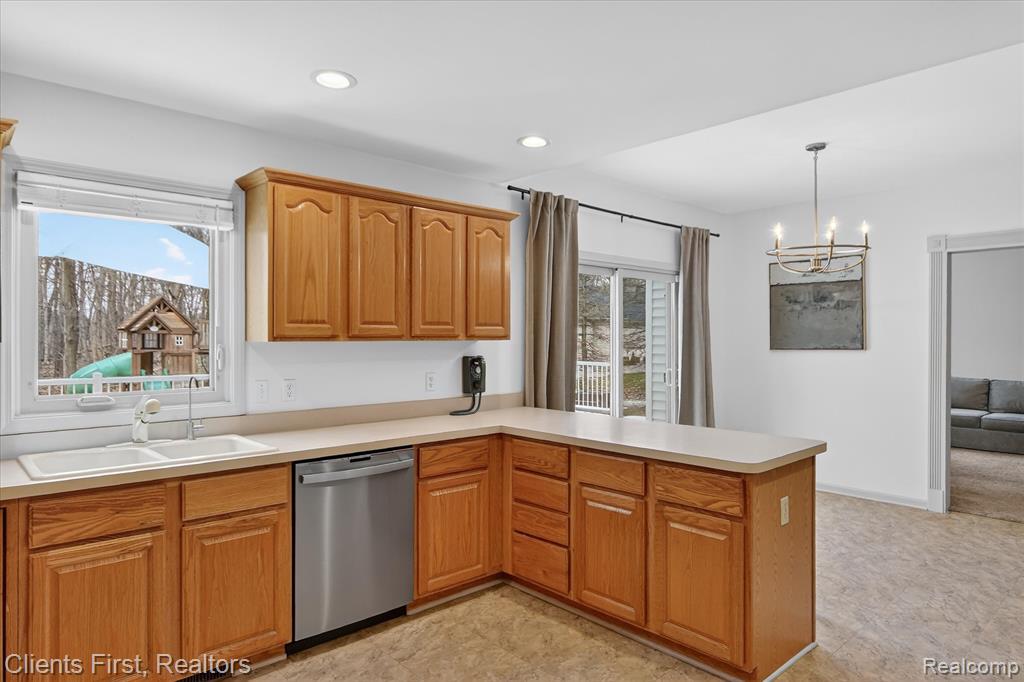 5150 Edward James Drive, Howell, MI 48843 — Photo 16